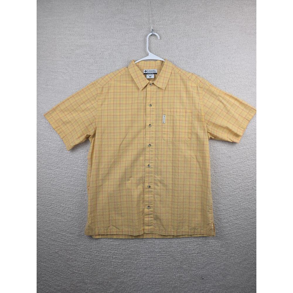 Columbia Sportswear Company Men's Short Sleeve Button Down Size M